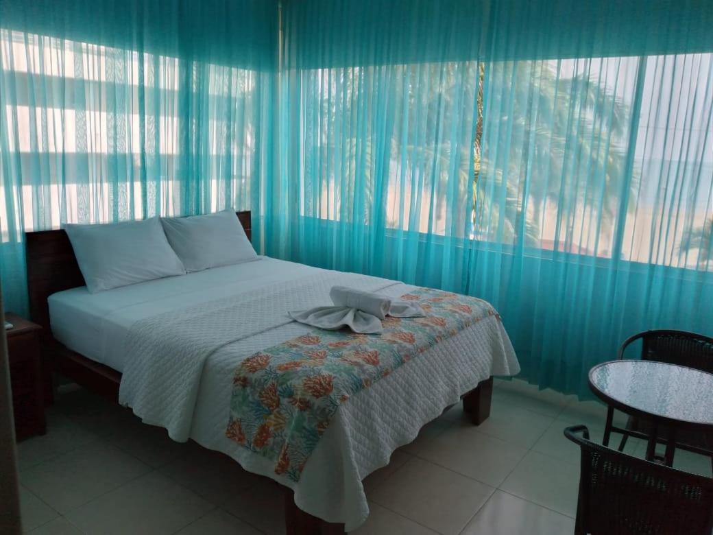 Hotel Casablanca Chipipe Salinas  Exterior photo